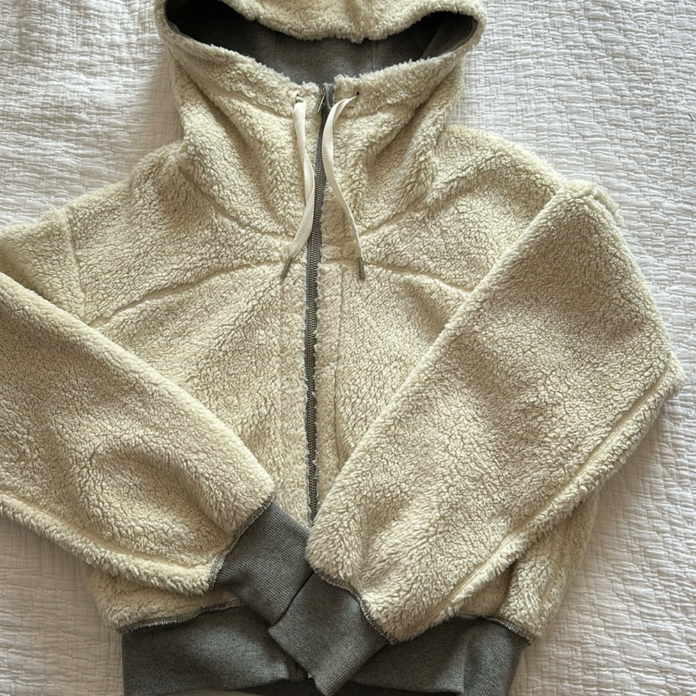 Lululemon Short and Sweet Reversible Zip Up